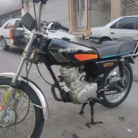 125