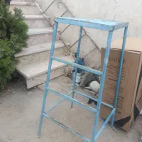 ۴پایه اهنی