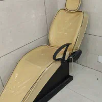 فروش یک سری وسایل سالن زیبایی صندلی اصلاح ترولی