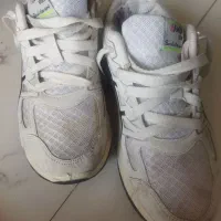 کتونی سایزه ۴۰