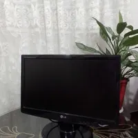 مانیتور 19 الجی در حد نو نو