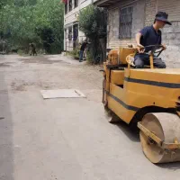 غلطک غلتک|خودرو سنگین|لاهیجان, شیشه گران|دیوار