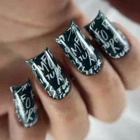 آموزش تخصصی کاشت ناخن