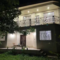 ویلای تمیز دو خواب حیاط دار