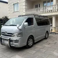 ون تویوتا هایس ۲۰۰۶