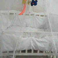 تخت گهواره ای نوزاد در حد نو مناسب سیسمونی