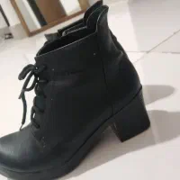 نیم بوت|کیف، کفش، کمربند|اسفراین, |دیوار