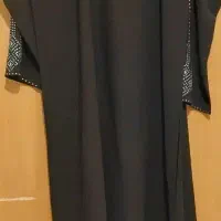 عبای اماراتی همراه با شال