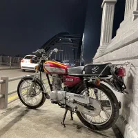 موتور سیکلت ریسر