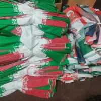 پرچ*م دس*تی و بزرگ