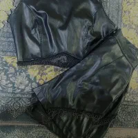 لباس چرم