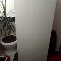 یک دستگاه یخچال