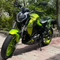 180 s موتور بنلی