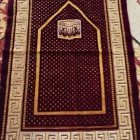 تعدادی سجاده جنس خوب|فعالیت داوطلبانه|قشم, |دیوار