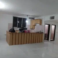 ۷۵ متری، رحمانیه، بازار محله، غرق نور