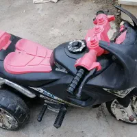 سه چرخه و موتور برقی