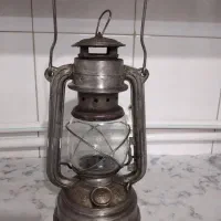 چراغ فانوس قدیمی سالم