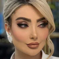 میکاپ و شنیون عروس ۲تومن همراه تست میکاپ رایگان