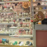 ویترین مغازه