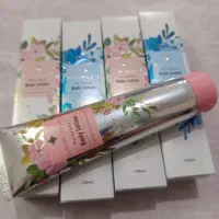 کرم مرطوب کننده و خوشبو کننده گیاهی در سه رایحه