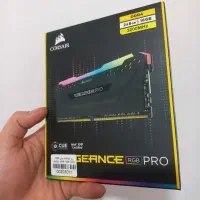 رم corsair مدل rgb دوکاناله ۱۶ گیگ