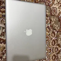 مک بوک پرو اپل