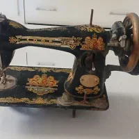 چرخ خیاطی قدیمی