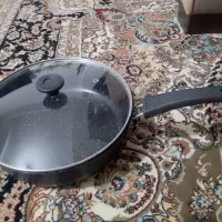 تابه نسوز در دار کاملا سالم