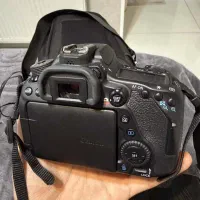 فروش دوربین Canon D80