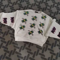 لباس|لباس|خرم‌آباد, |دیوار