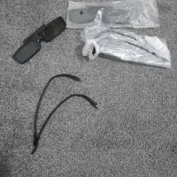 عینک سه بعدی تلویزیون