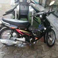 موتور 1403 در حد مدارک سفید کارکرد 8هزار