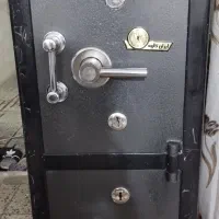 گاوصندوق بتونی ایران‌کاوه، کاملا سالم