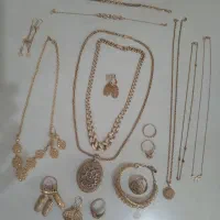 طلا شامل سرویس و نیم ست و سایر، فروش فوری، 5درصد