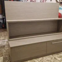 میز دکوری وکتابخانه