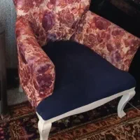 مبل۸ نفره نیمه سلطنتی بعلاوه میز و صندلی ریاست