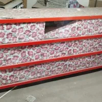 ویترین مغازه