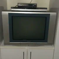 تلویزیون ۲۱ اینچ اسنوا