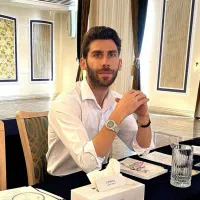 استخدام مترجم و خلاصه نویس