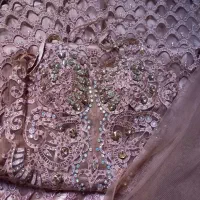 کت تک زرشکی و لباس مجلسی بلند