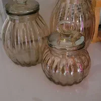 بانکه شیشه ای