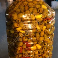 فروش عمده انواع زیتون و روغن‌زیتون و سیر ترشی|عمده‌فروشی|شیراز, بازار|دیوار