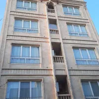 اپارتمان-100متری-طبقه-سوم-خیابان-قائم