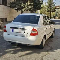 تیبا صندوقدار