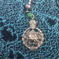 تسبیح برنزه|کلکسیون اشیاء عتیقه|اردبیل, |دیوار