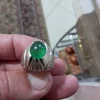 عقیق سبز یمنی رکاب استاد حکاک