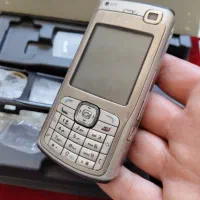 گوشی موبایل نوکیا N 70 با کارتن و متعلقات