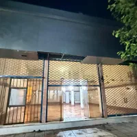 فروش سر قفلی مغازه واقع در خیابان چالوس|فروش مغازه و غرفه|کرج, برغان|دیوار