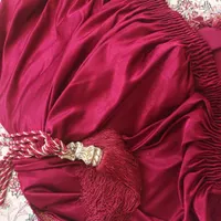 دستک پرده زرشکی