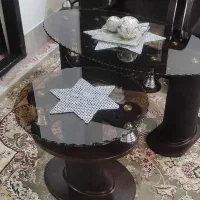 میز عسلی بسیار شیک و تمیز